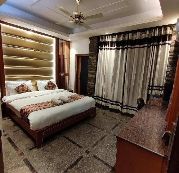 חדר סופריור, Stay @ 203