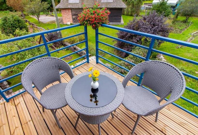 سوییت جونیور با بالکن, Väevilla