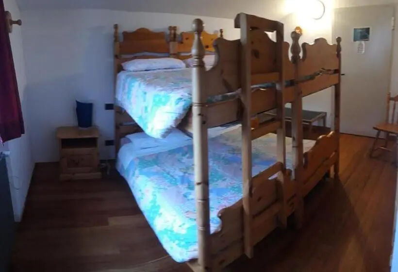 スタンダード４人部屋, Rifugio Mai Tardi