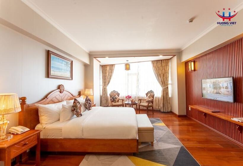 اتاق لوکس با چشمانداز دریا, Huong Viet Hotel Quy Nhon Beachfront