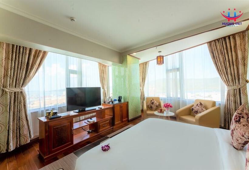 اتاق لوکس با چشمانداز, Huong Viet Hotel Quy Nhon Beachfront