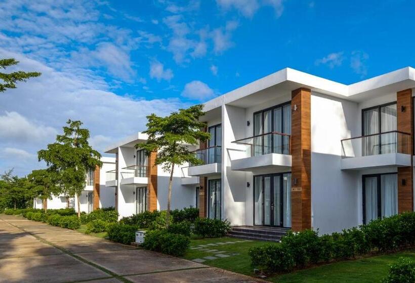 ویلای 2 خوابه, Saint Simeon Beach Residence