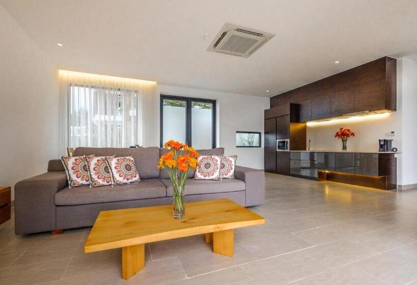 ویلای 3 خوابه, Saint Simeon Beach Residence