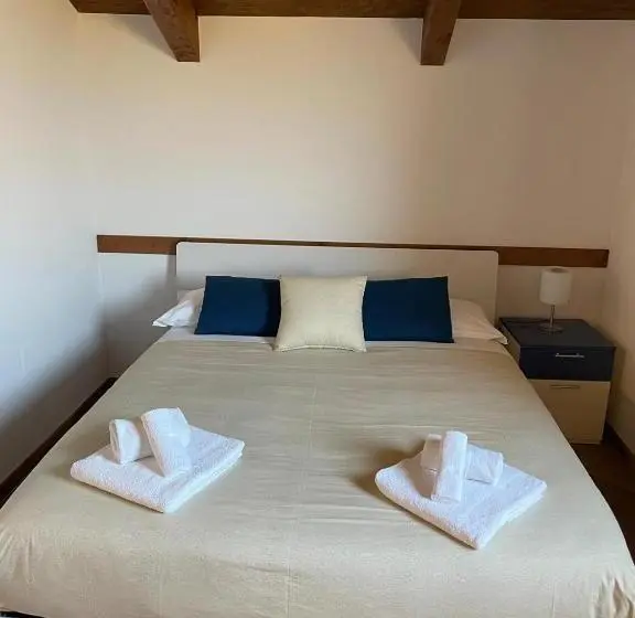 スタンダード4人部屋, Cascina Boschetti