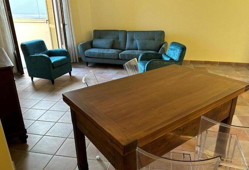 Люкс с Балконом, Cascina Boschetti