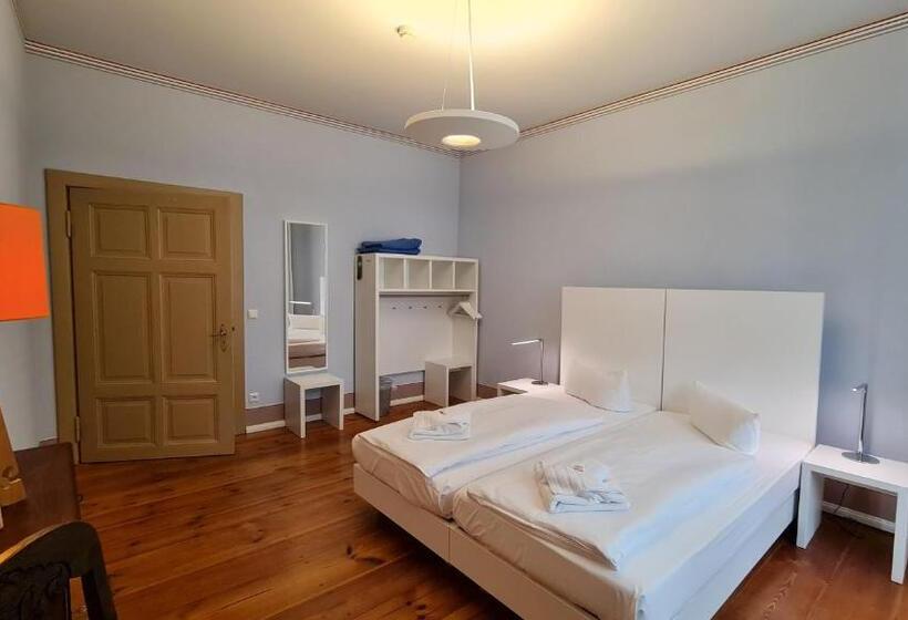 スタンダードルーム, Cranachherberge City Centre