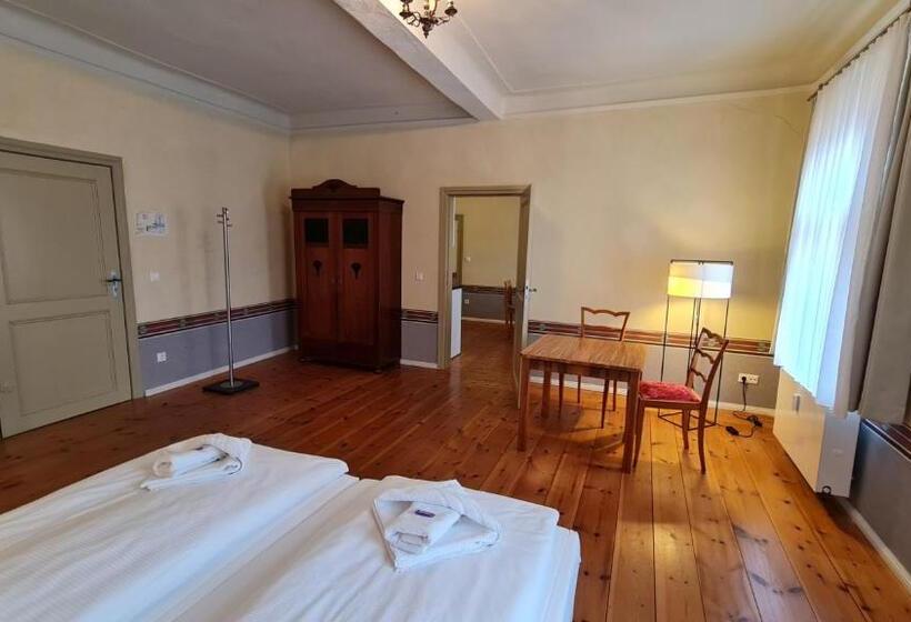 Апартаменты 2 Спальни, Cranachherberge City Centre