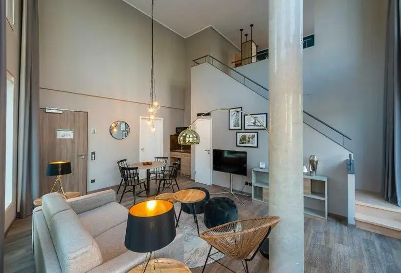Duplex-sviitti, Harbr. Hotel Konstanz
