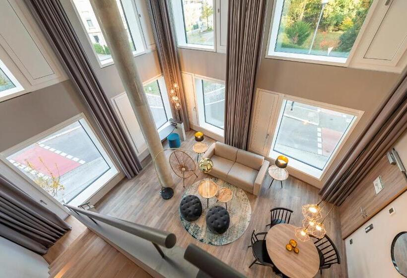 Люкс Дюплекс, Harbr. Hotel Konstanz