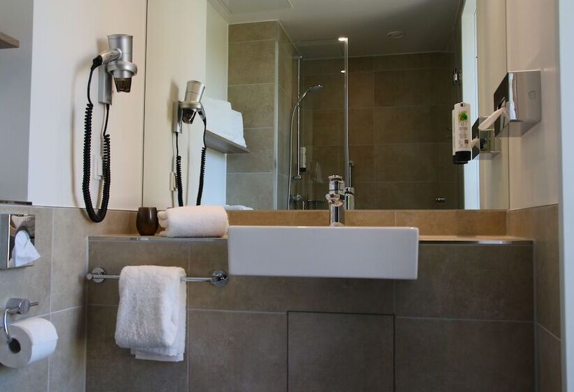 Номер Стандарт Индивидуальный, Harbr. Hotel Konstanz