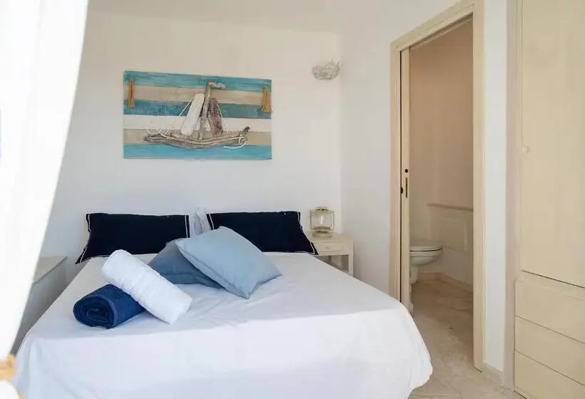 Standard room with outdoor bath, Hotiday Suites Liscia Di Vacca