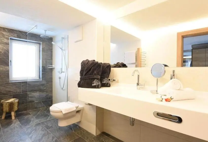 Deluxe-huone Parveke, Bergspitz Luxury Appartements