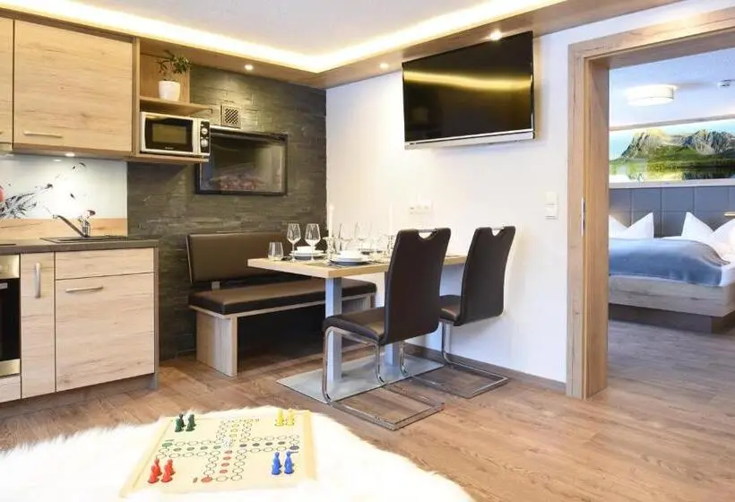 Deluxe-huone Parveke, Bergspitz Luxury Appartements