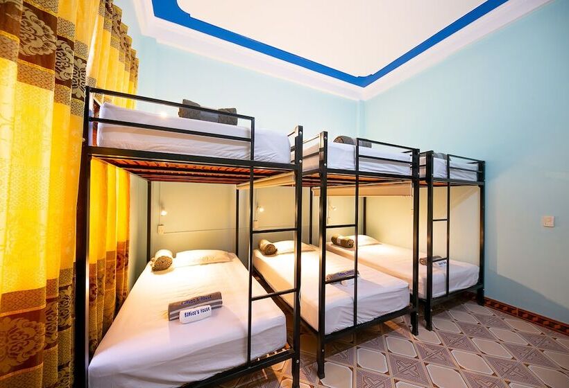 تختخواب در اتاق مشترک, Bamboo S House