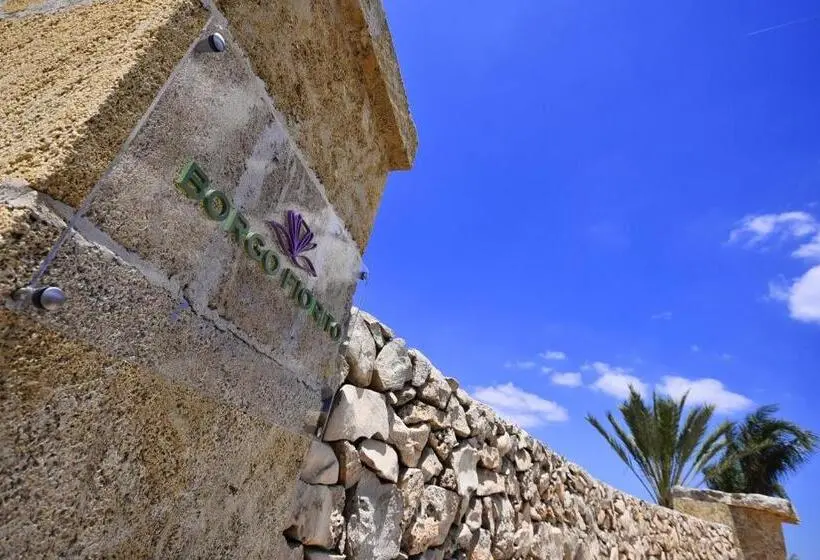 デラックストリプルルーム, Borgo Fiorito Relais