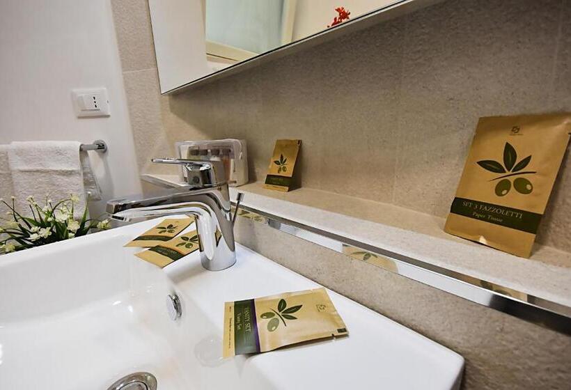 חדר דלוקס לשלושה, Borgo Fiorito Relais