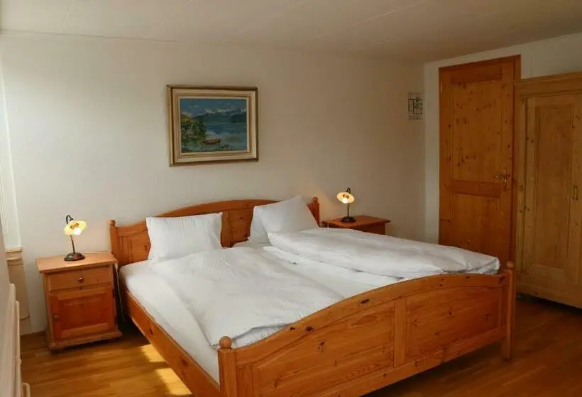 Standard-huone, Lowen