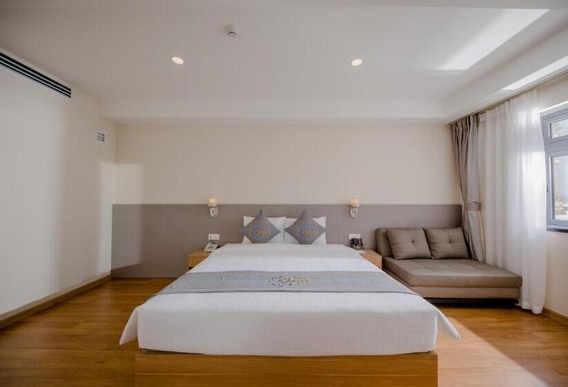 اتاق پرمیوم با چشمانداز دریا, Orbit