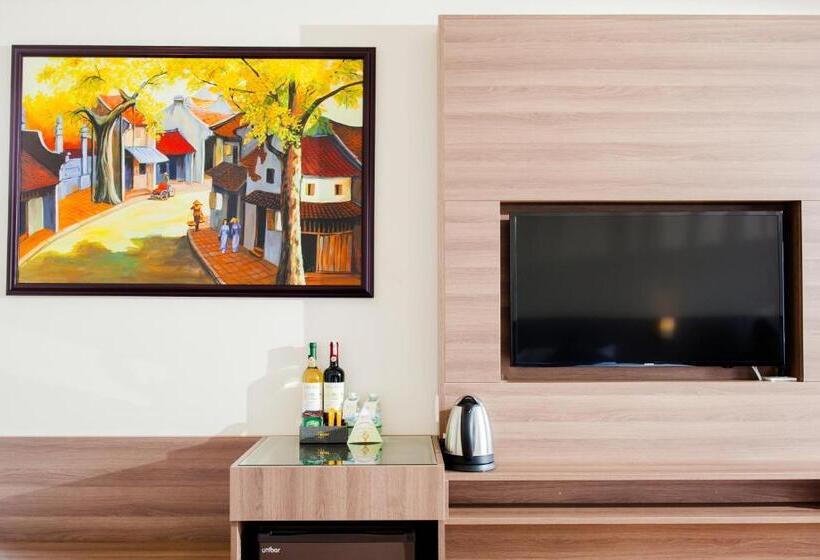 اتاق پرمیوم با چشمانداز دریا, Orbit