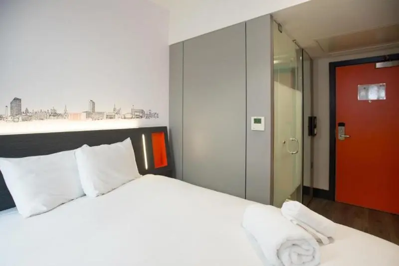 スタンダードルーム, Easyhotel Sheffield