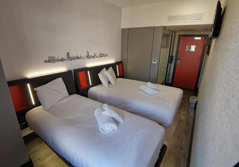 اتاق خانوادگی, Easyhotel Sheffield