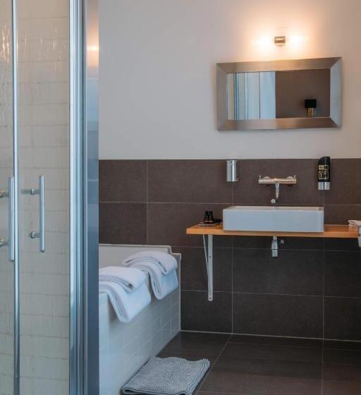 Номер Deluxe, Ml