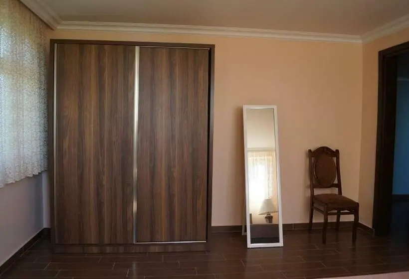 Triple Room Sea View, Anamaria