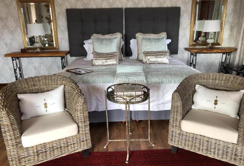 جناح سوبيريور, Kambaku @ Sea