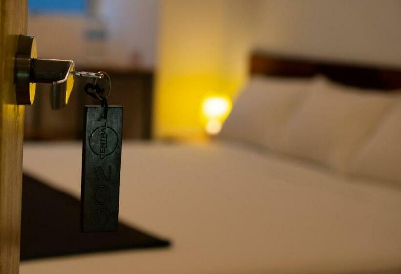 اتاق استاندارد یک نفره, Central Bed & Breakfast