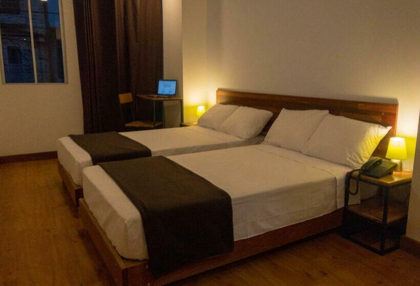 اتاق استاندارد, Central Bed & Breakfast