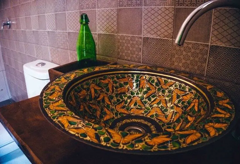 Deluxe Kolmen Hengen Huone, Casa Alquimia