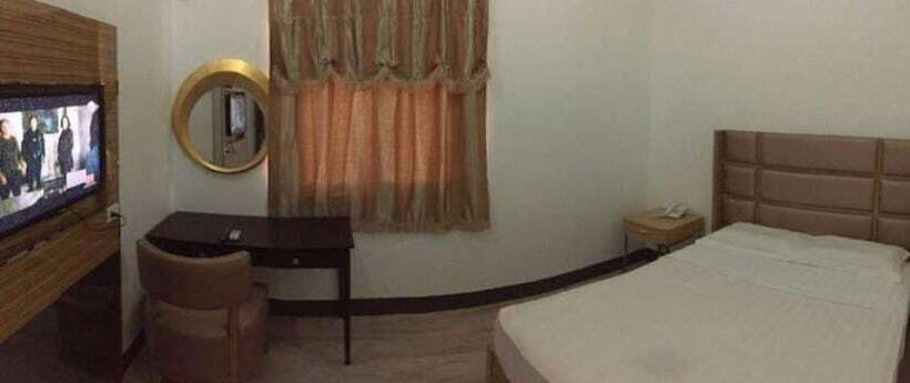 Номер Deluxe, Jeamco Royal Hotel Palawan