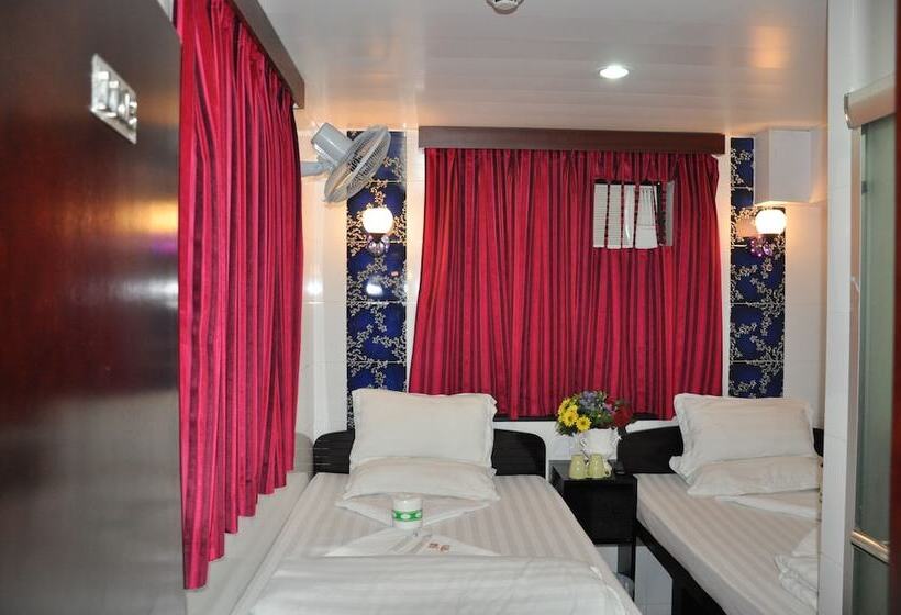 اتاق خانوادگی, Swiss Hostel