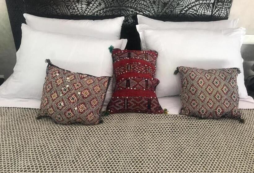 سوئیت پرزیدنت, Villa Diaf Johanne