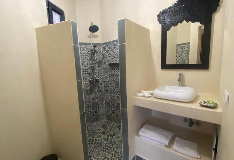 اتاق استاندارد با چشم‌انداز باغ, Villa Diaf Johanne