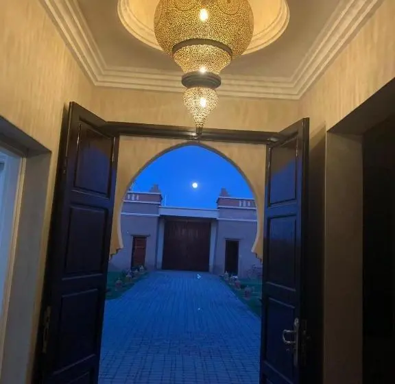 Huvila, 1 makuuhuone ja uima-allas, Villa Diaf Johanne