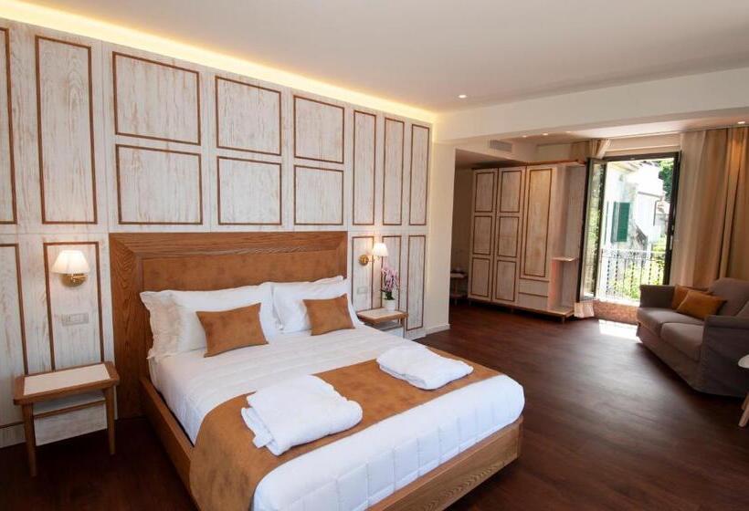 스탠다드 룸 킹사이즈 침대, Il Belvedere