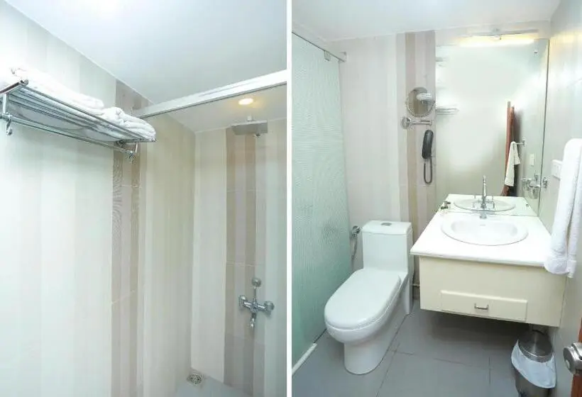 デラックストリプルルーム, Capital O Kovilakam Residency