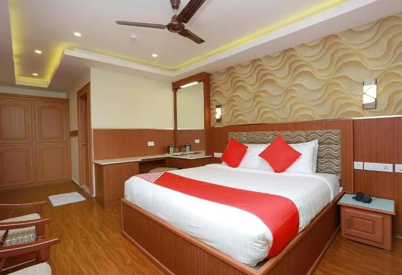 デラックストリプルルーム, Capital O Kovilakam Residency