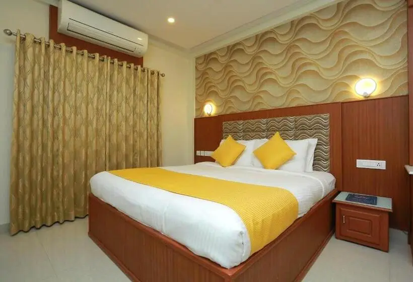 デラックストリプルルーム, Capital O Kovilakam Residency