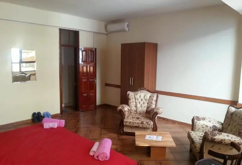 Quarto Triplo Standart, Kurtabeg