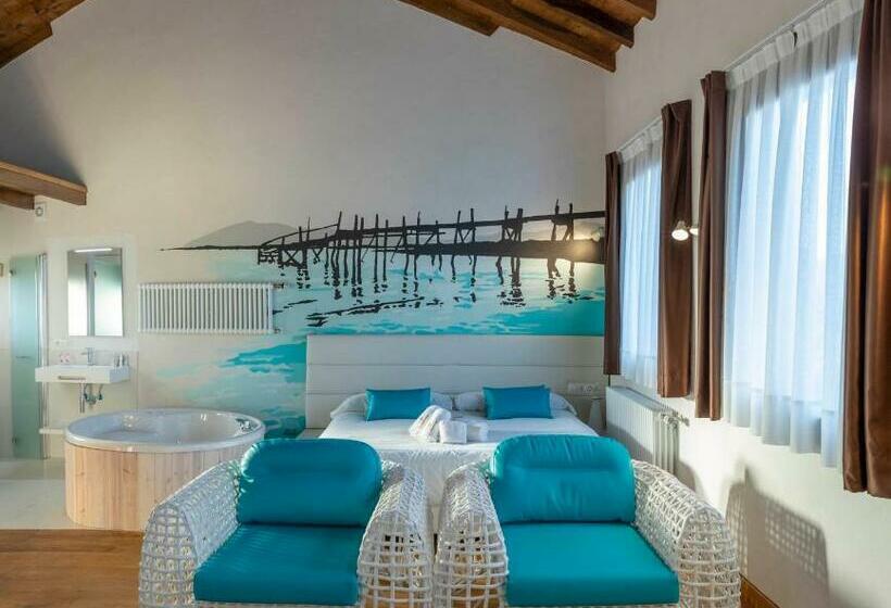 스탠다드 스튜디오, Somo Garden Villas