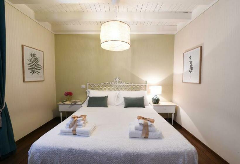 סוויטה משפחתית, Il Giardino Segreto