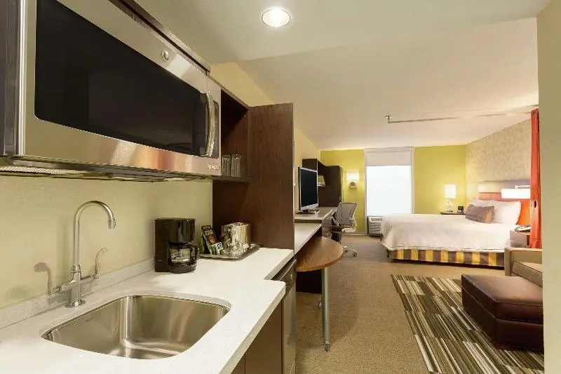 デラックスルーム, Room V @ Jalan Sultanah Near Bus Stop Batu Pahat