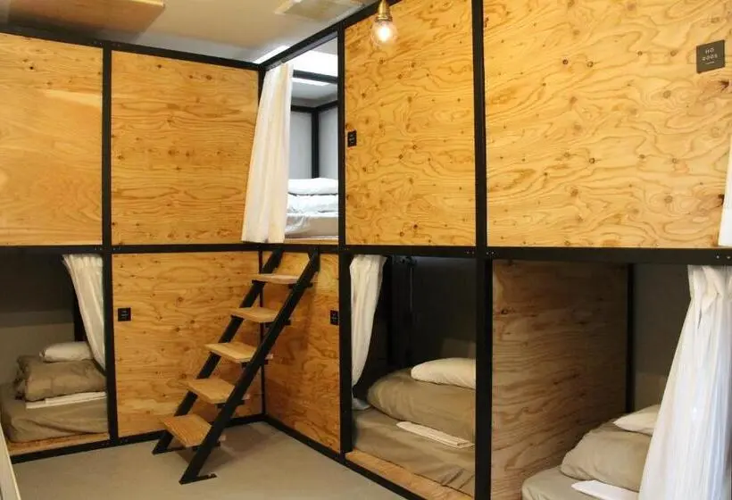 ルームシェアのワンベッド, Guesthouse Ushiyado