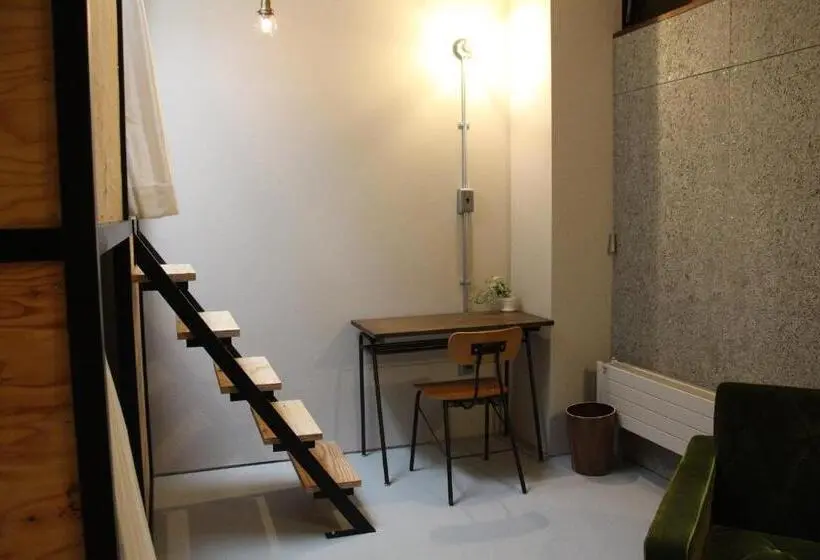 バスルーム共有のトリプルスタンダード, Guesthouse Ushiyado