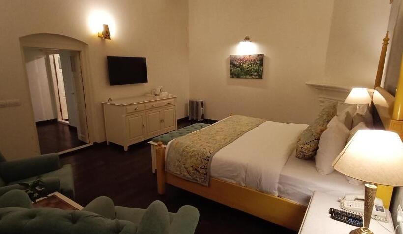 חדר סטנדרט נוף לגינה, Pine Retreat Mallroad