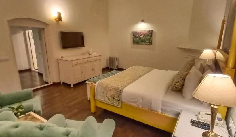 חדר סטנדרט נוף לגינה, Pine Retreat Mallroad