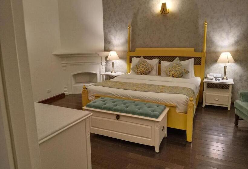 חדר סטנדרט נוף לגינה, Pine Retreat Mallroad