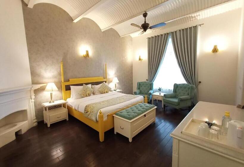 חדר סטנדרט נוף לגינה, Pine Retreat Mallroad